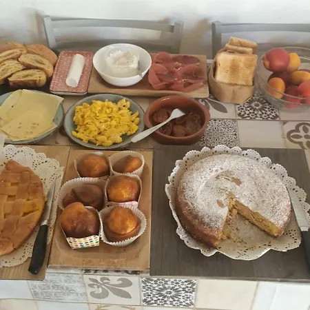 La Casa Sul Tetto, Room's & Glamping Bed & Breakfast Recanati