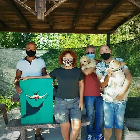 La Casa Sul Tetto, Room's & Glamping Panzió
