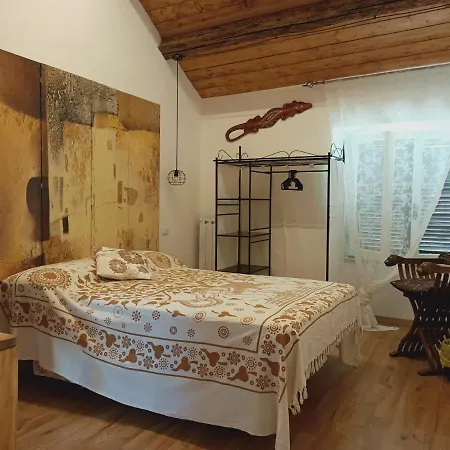 La Casa Sul Tetto, Room's&glamping Bed & Breakfast Recanati